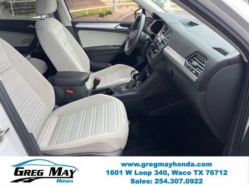 Used 2022 Volkswagen Tiguan S FWD image 10