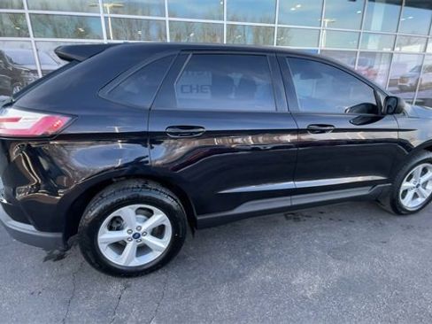 Used 2020 Ford Edge SE image 8