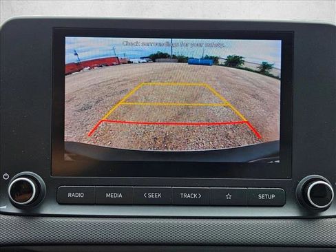 Used 2023 Hyundai Kona SEL FWD image 12
