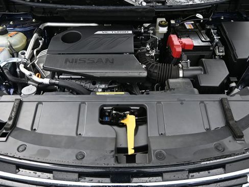 Used 2024 Nissan Rogue Platinum w/ Platinum Premium Package image 24