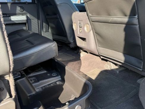 Used 2015 Ford F250 Lariat w/ Lariat Interior Package image 44