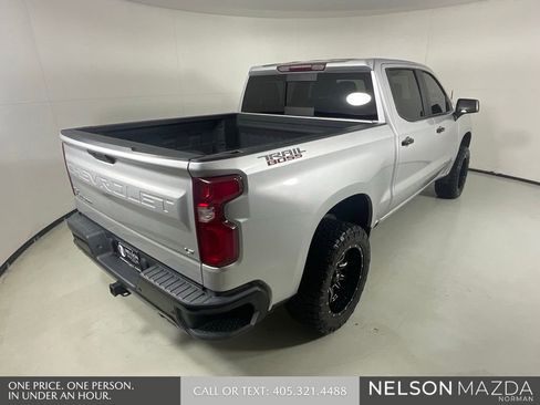 Used 2019 Chevrolet Silverado 1500 LT Trail Boss AWD/4WD image 6