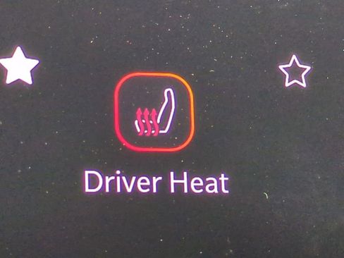 Used 2021 Chrysler Pacifica Touring-L image 22