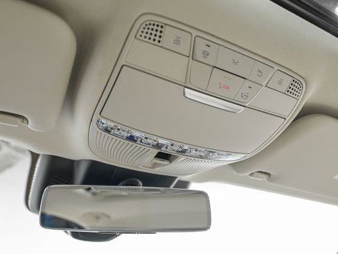 Used 2022 Mercedes-Benz E 350 4MATIC Sedan image 24