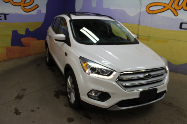 Used 2019 Ford Escape SEL AWD/4WD image 2