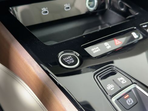 Used 2025 Audi A5 2.0T Premium w/ Convenience Package image 17