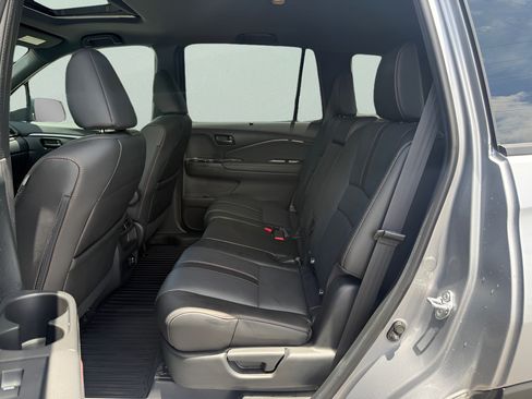Certified 2023 Honda Passport TrailSport image 19