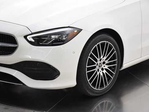 Used 2023 Mercedes-Benz C 300 Sedan image 11