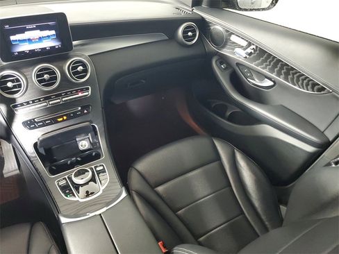 Used 2017 Mercedes-Benz GLC 300 image 16
