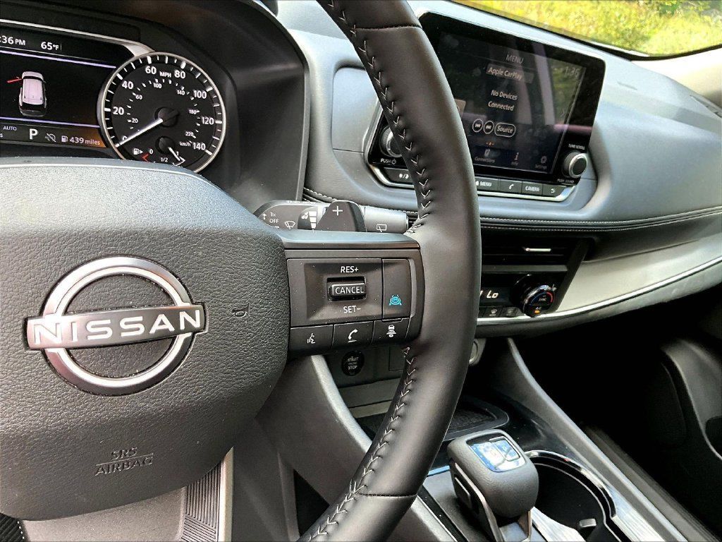Used 2026 Nissan Rogue SV w/ Cold Weather Package AWD/4WD image 20