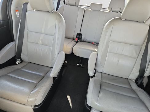 Used 2018 Toyota Sienna Limited Premium image 13