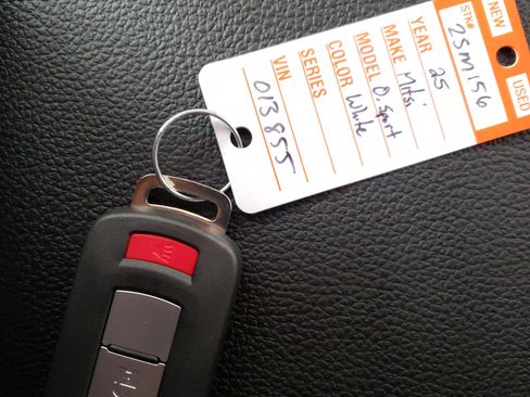 New 2025 Mitsubishi Outlander Sport SE image 24