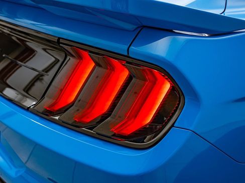 Used 2022 Ford Mustang GT w/ GT Performance Package RWD image 8