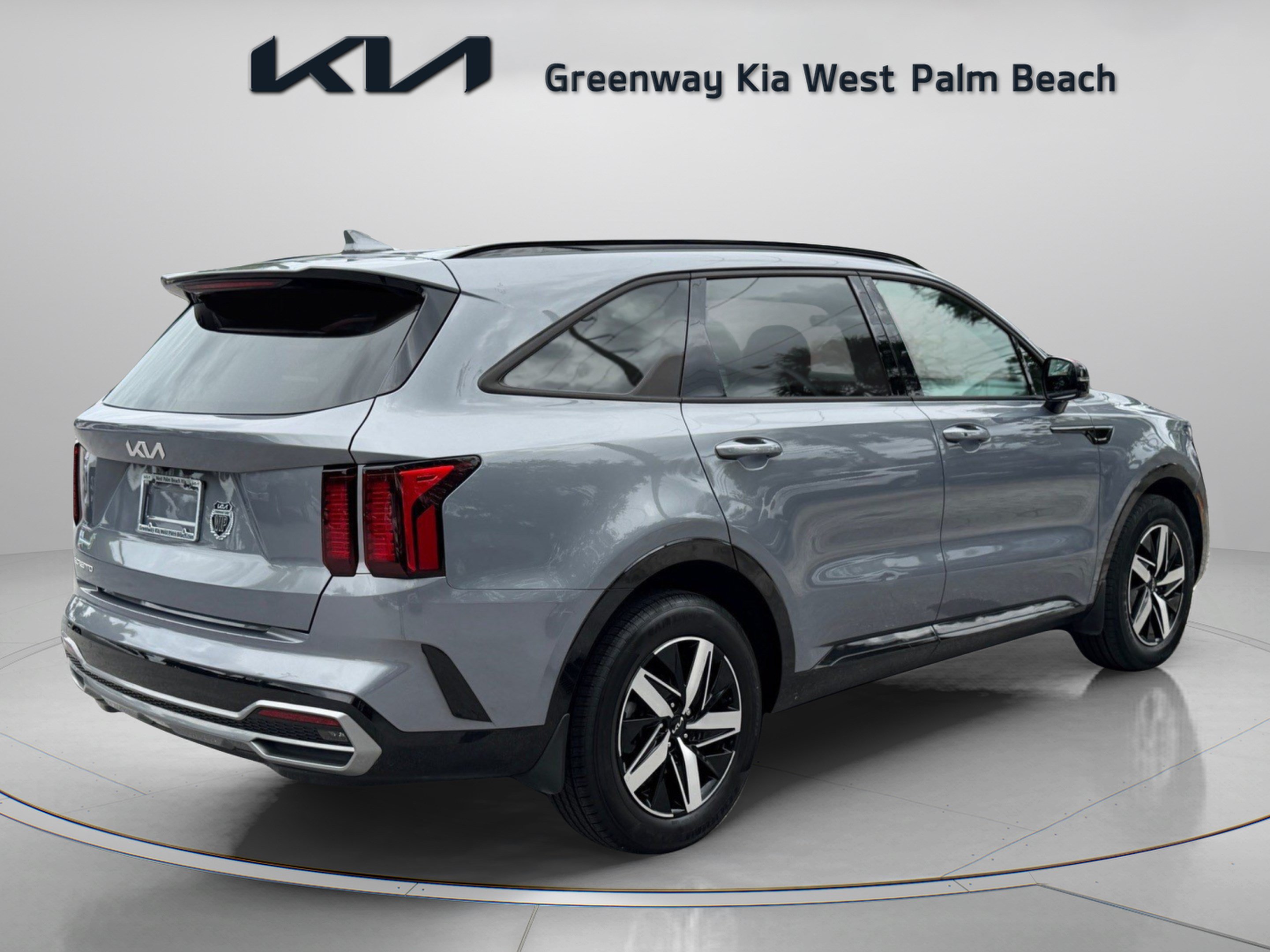 Used 2023 Kia Sorento S FWD image 7