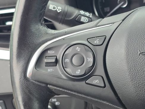 Used 2019 Buick Enclave Premium w/ Experience Buick Package AWD/4WD image 8