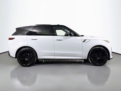 New 2026 Land Rover Range Rover Sport SV image 4