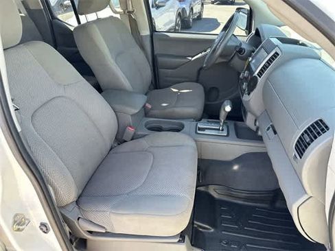 Used 2019 Nissan Frontier SV w/ Value Truck Package image 17