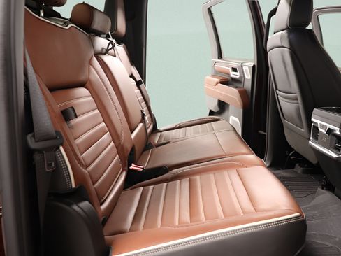 Used 2024 GMC Sierra 2500 Denali Ultimate w/ LPO, GMC Protection Package AWD/4WD image 29
