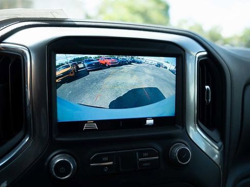 Used 2021 Chevrolet Silverado 1500 LT Trail Boss image 23