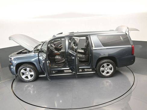 Used 2019 Chevrolet Suburban Premier image 75