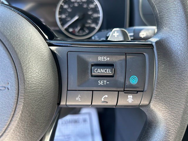 Used 2023 Nissan Rogue SV FWD image 18