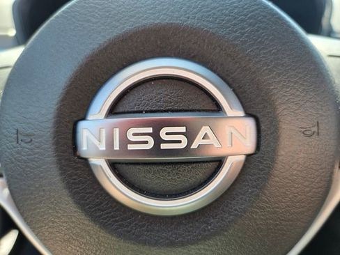 Used 2025 Nissan Altima 2.5 SV FWD image 29