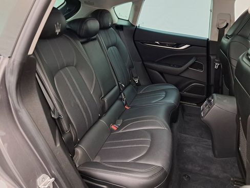 Used 2017 Maserati Levante w/ Sport Package image 25