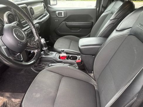 Used 2020 Jeep Wrangler Unlimited Sport AWD/4WD image 9