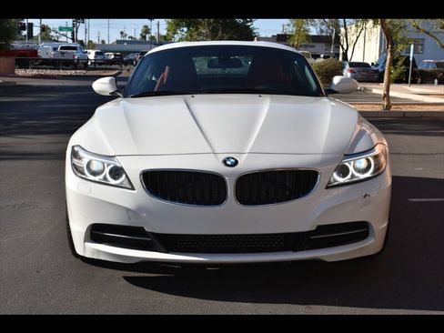 Used 2016 BMW Z4 sDrive28i RWD image 14
