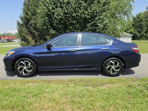 Used 2016 Honda Accord LX image 1