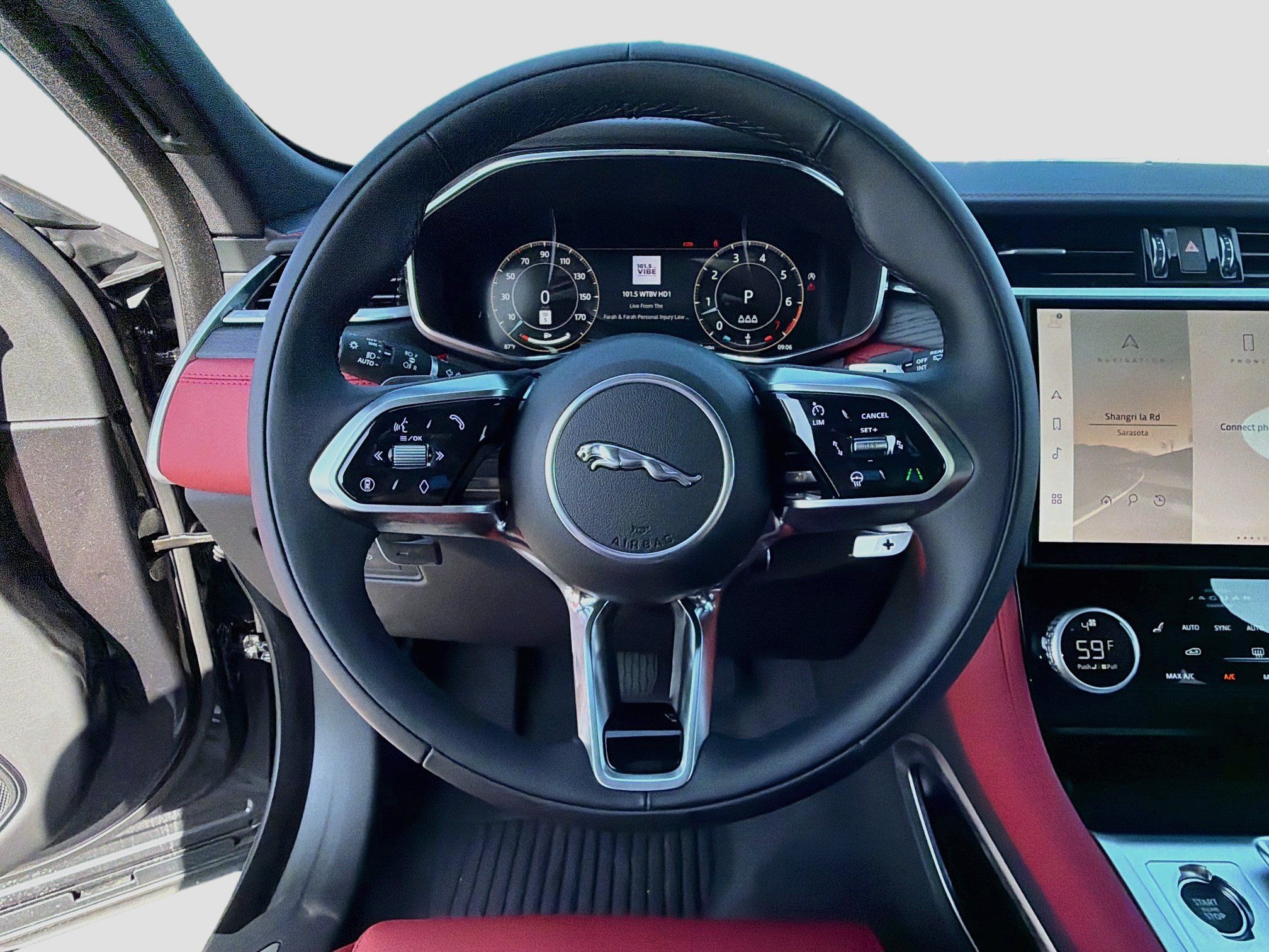 New 2026 Jaguar F-PACE R-Dynamic S AWD/4WD image 40