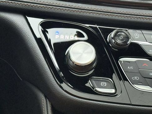 New 2026 Chrysler Pacifica Pinnacle AWD/4WD image 22
