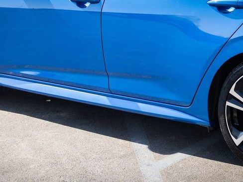 Used 2021 Nissan Sentra SR w/ SR Premium Package image 23