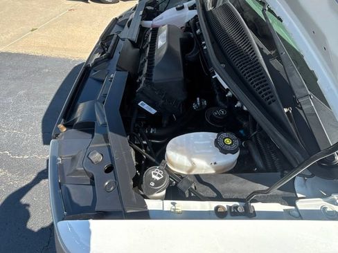 Used 2021 Chevrolet Express 3500 w/ Power Convenience Package RWD image 19