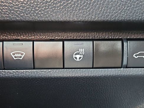 Used 2023 Toyota RAV4 XLE Premium AWD/4WD image 22