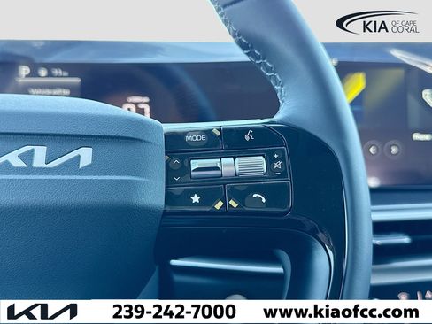 New 2026 Kia Sorento LX image 36