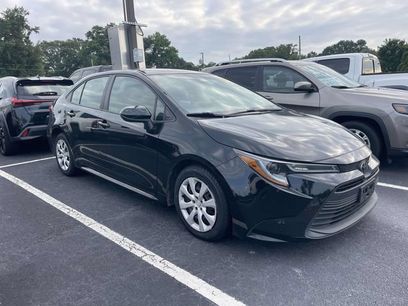 Used 2025 Toyota Corolla LE