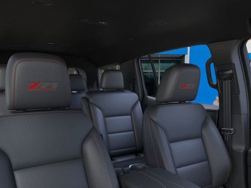 New 2026 Chevrolet Traverse Z71 AWD/4WD image 24