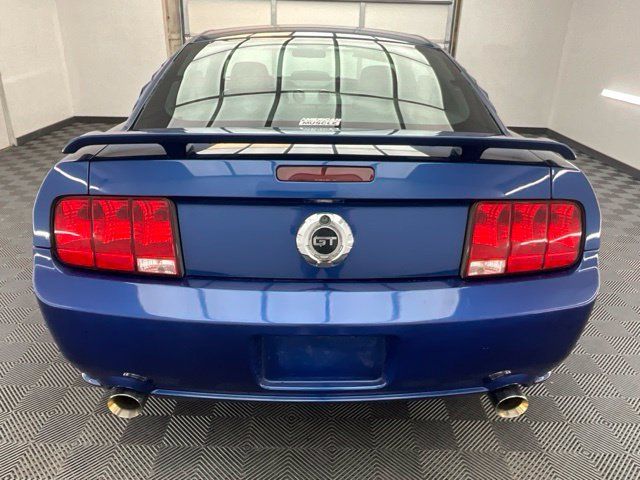 Used 2007 Ford Mustang GT RWD image 14