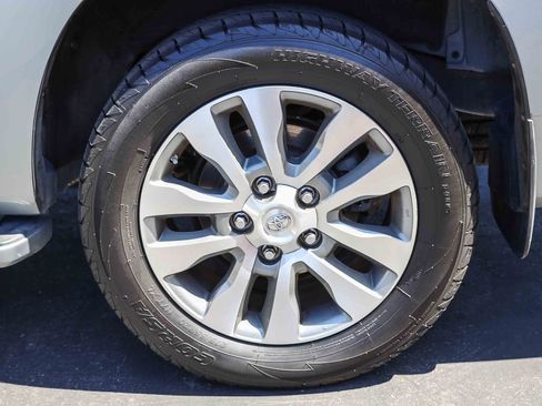 Used 2016 Toyota Sequoia Limited w/ Safety & Convenience Package AWD/4WD image 14