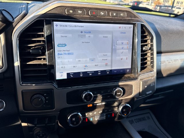 Used 2022 Ford F450 Lariat w/ Lariat Ultimate Package AWD/4WD image 32