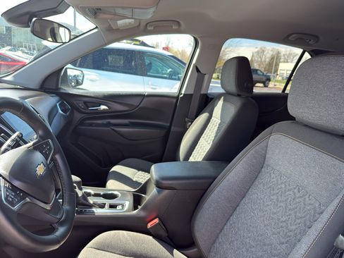 Used 2024 Chevrolet Equinox LT AWD/4WD image 26