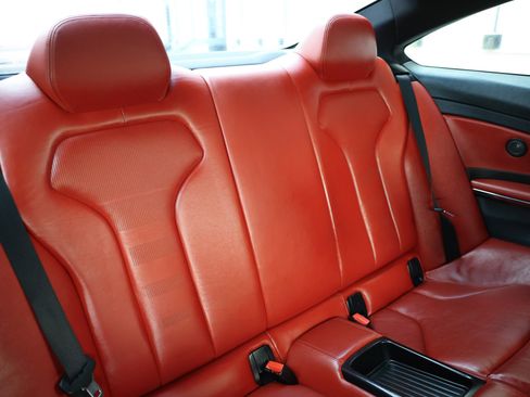 Used 2015 BMW M4 Coupe RWD image 18