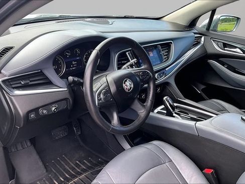 Used 2020 Buick Enclave Essence w/ Sound and Sites Package AWD/4WD image 12