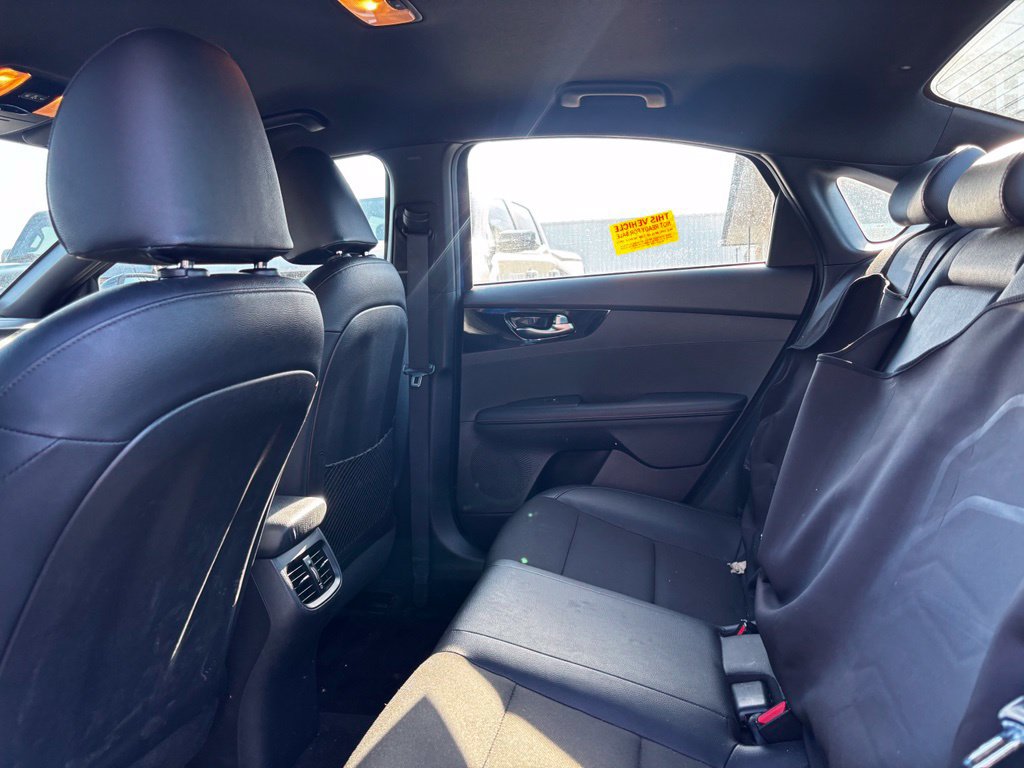 Used 2021 Kia Forte GT w/ GT2 Package FWD image 9