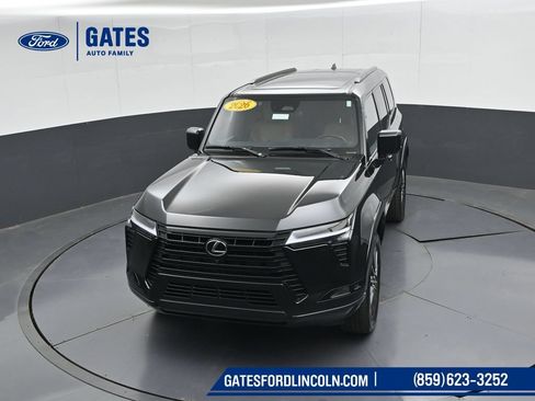 Used 2026 Lexus GX 550 w/ Accessory Package (2T) AWD/4WD image 57