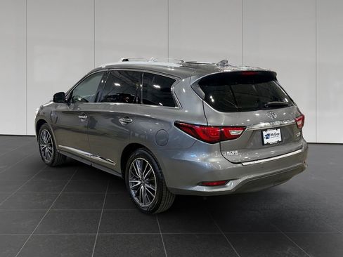 Used 2018 INFINITI QX60 Luxe w/ Deluxe Technology Package image 3