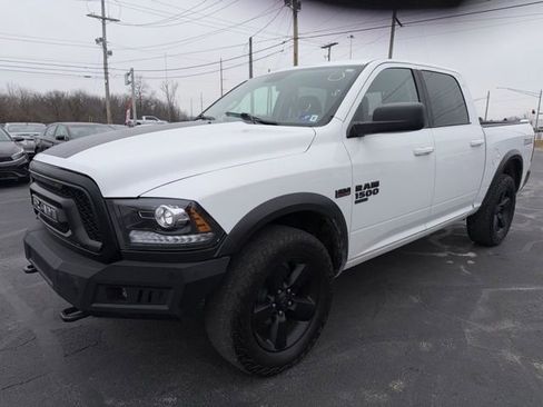 Used 2019 RAM 1500 Classic Warlock AWD/4WD image 3