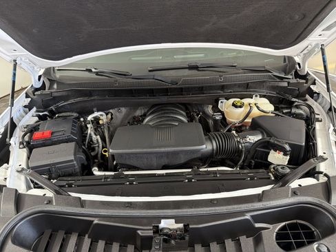 Used 2022 Chevrolet Tahoe Z71 w/ Luxury Package image 29