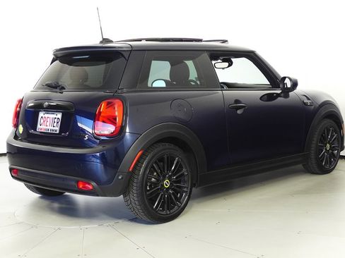 Used 2022 MINI Cooper SE image 7
